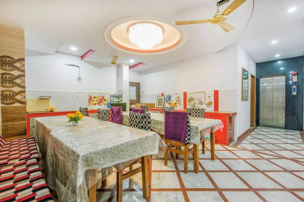 Airport Sky Inn Homestay Jaipur Extérieur photo